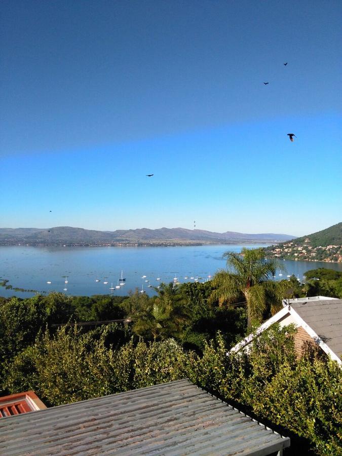 Thatch View Hartbeespoort Ngoại thất bức ảnh