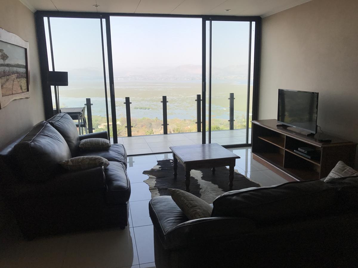 Thatch View Hartbeespoort Ngoại thất bức ảnh